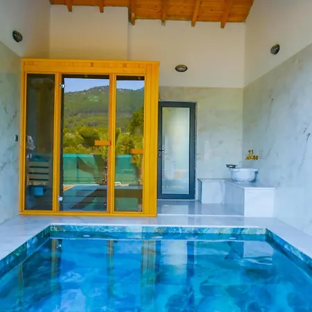 Nyaraló Luxury Stone House With Indoor - Outdoor Pools, Turkish Bath And Sauna In Fethiye *